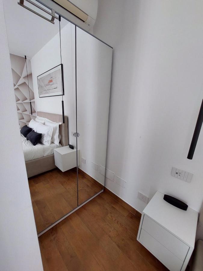 Rossodisera Sarzana Buitenkant foto
